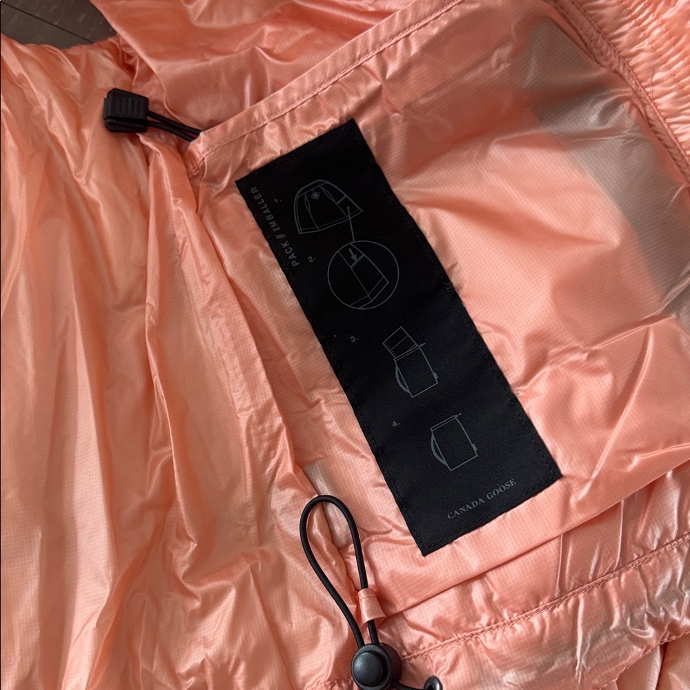 Canada Goose Coral Daylily Quilted Down Vest - Picture 7 of 7